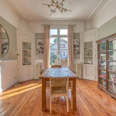 Historic In With Heated Pool *